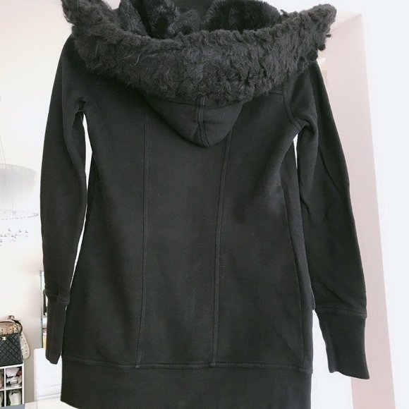 Preowned Armani Exchange Women’s Sweater Coat - Picture 5 of 6